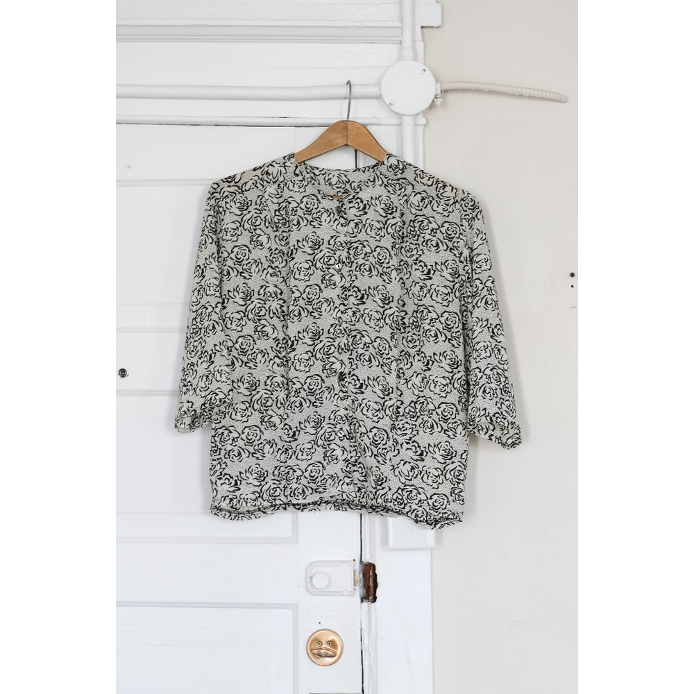 Vintage 1980's Floral Black & Cream 3/4 Slv Blouse